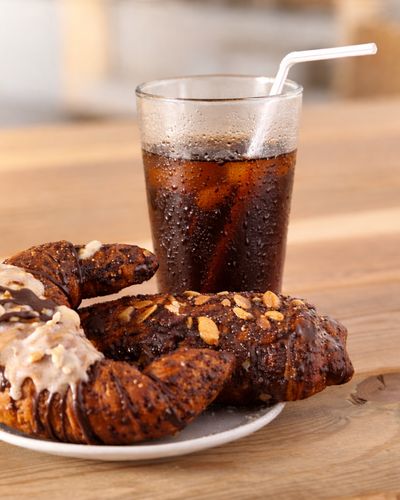 Combo vending machine - snacks and beverages